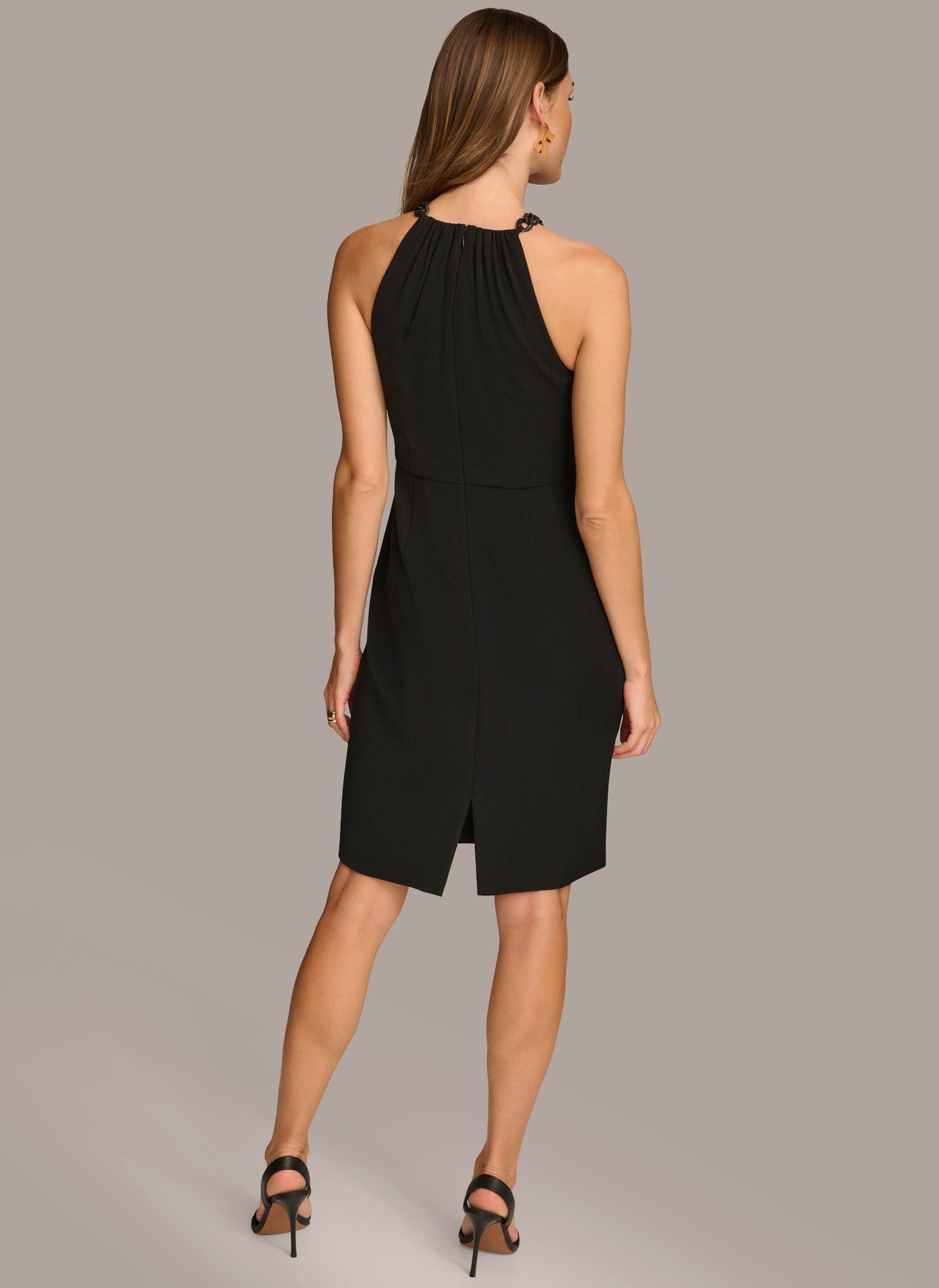 (image for) TOP-LEVEL HALTER NECK DRESS